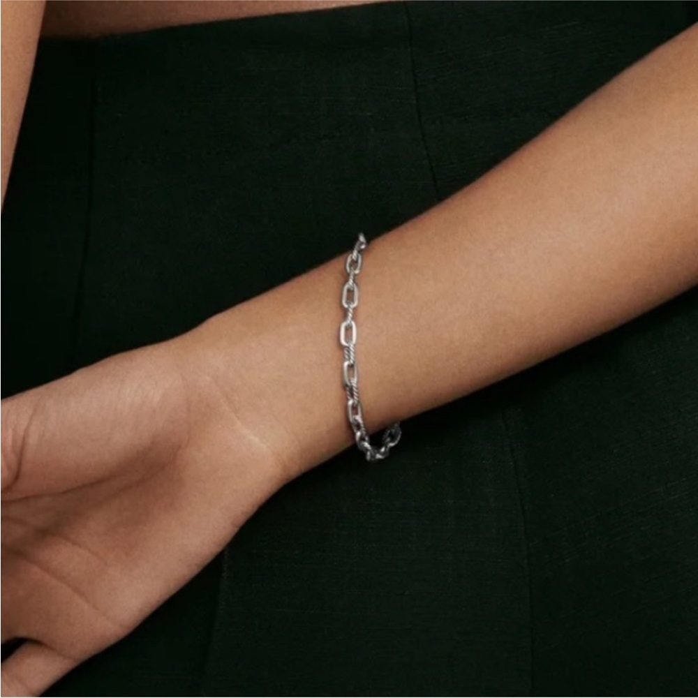 David Yurman Madison Chain Silver Bracelet 5.5mm Size Medium - Picture 6 of 12